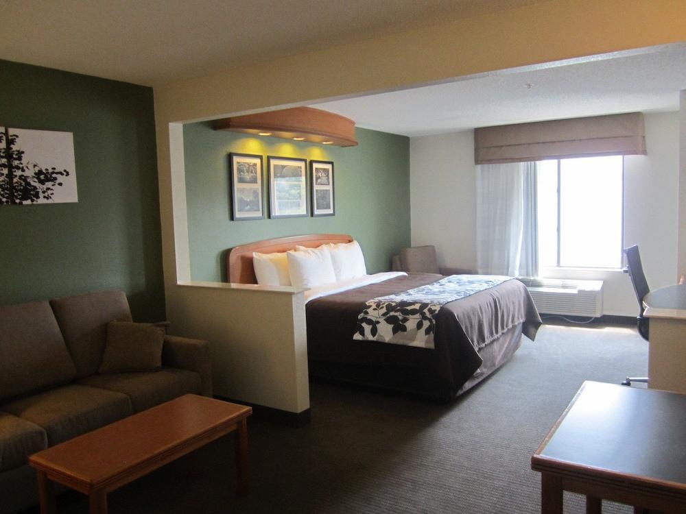 Clarion Pointe Albemarle Hotel Exterior foto